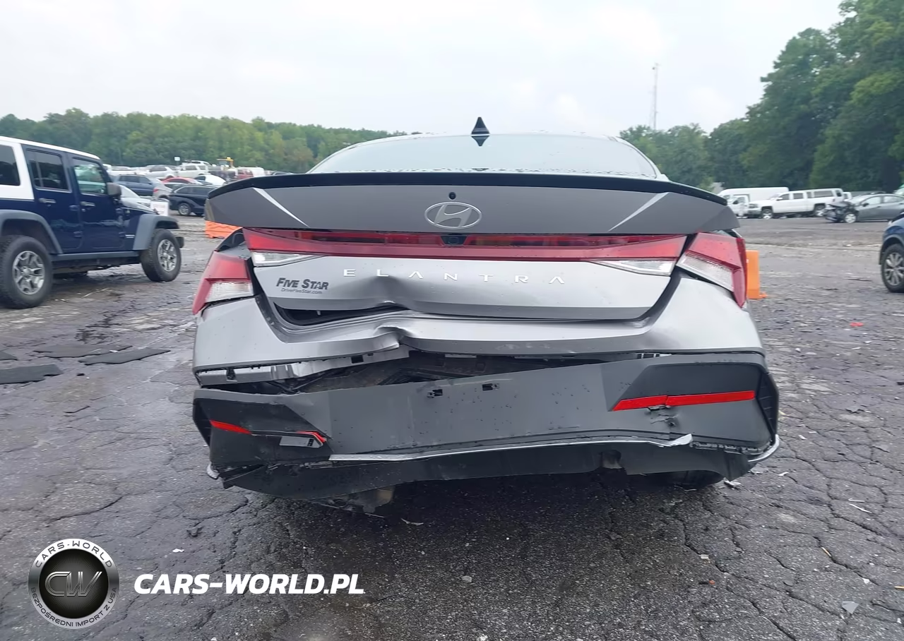 2025 Hyundai Elantra Sel Sport VIN:KMHLM4DG5SU986956 - 16