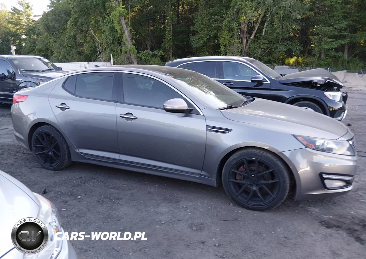 2013 Kia Optima Sx VIN:5XXGR4A60DG205255 - 13