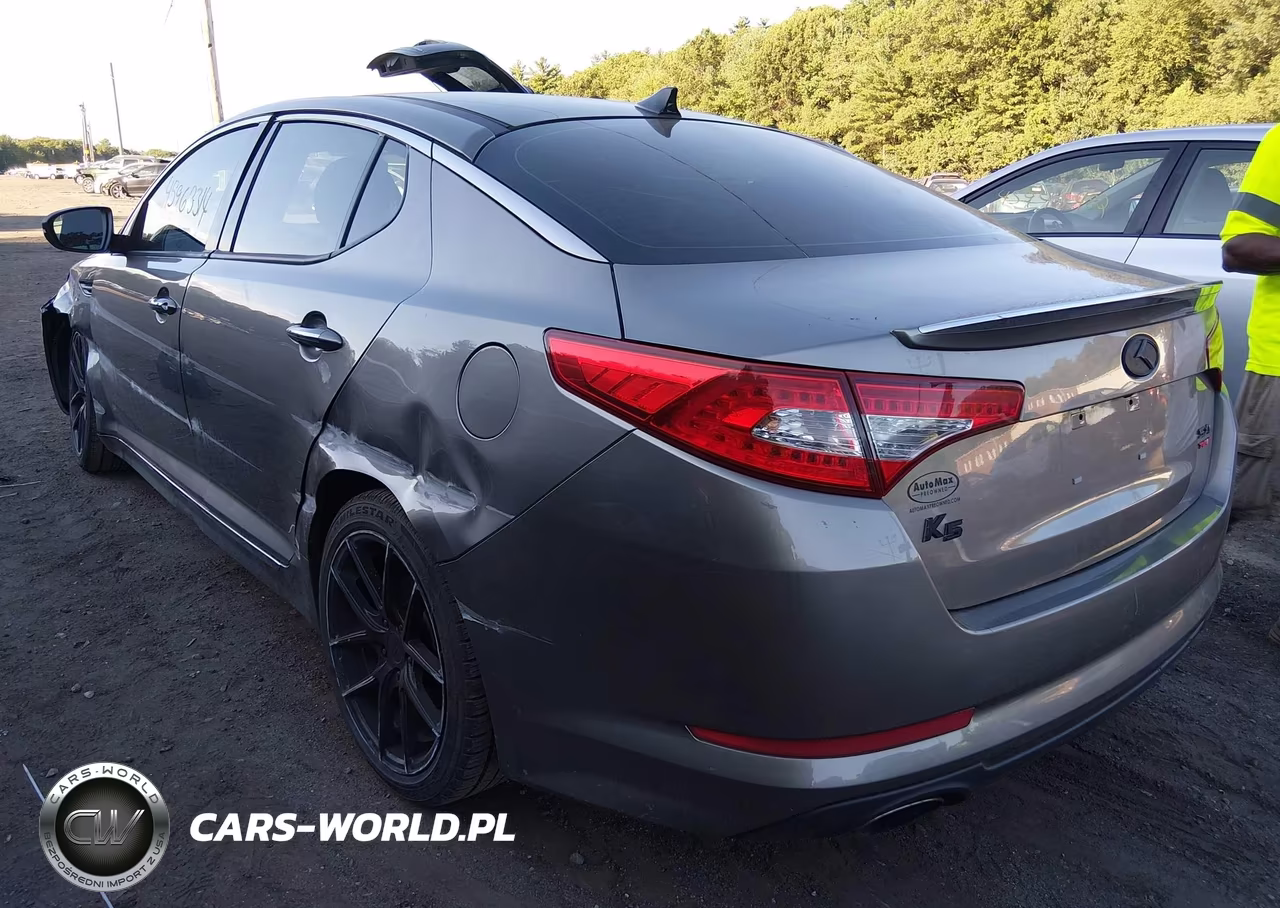 2013 Kia Optima Sx VIN:5XXGR4A60DG205255 - 3