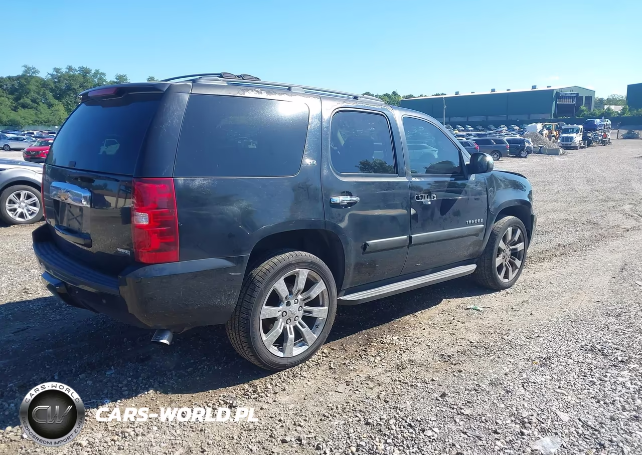 2008 Chevrolet Tahoe Ltz VIN:1GNFK130X8J110850 - 4