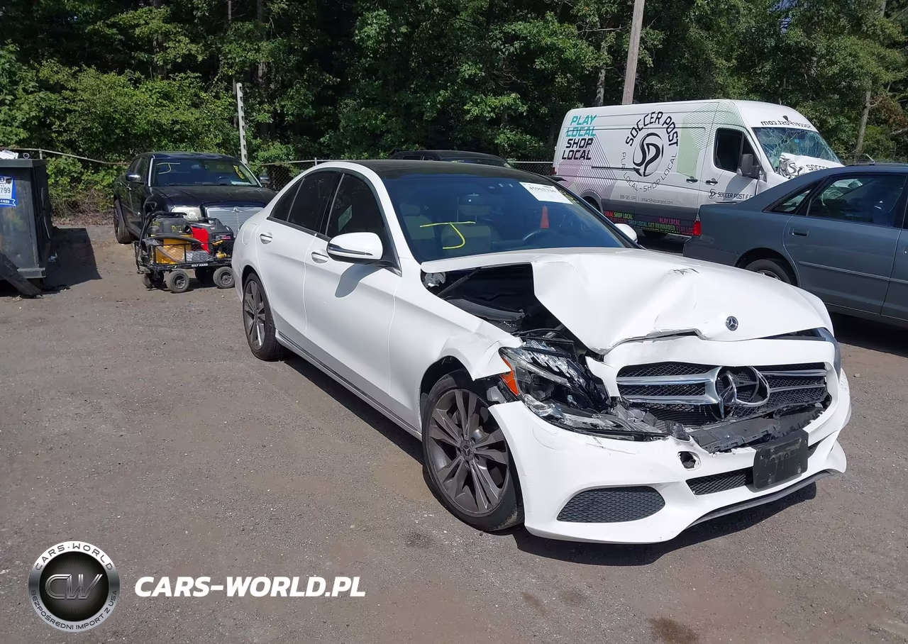 2018 Mercedes-Benz C 300 VIN:WDDWF4JB6JR398821 - 1