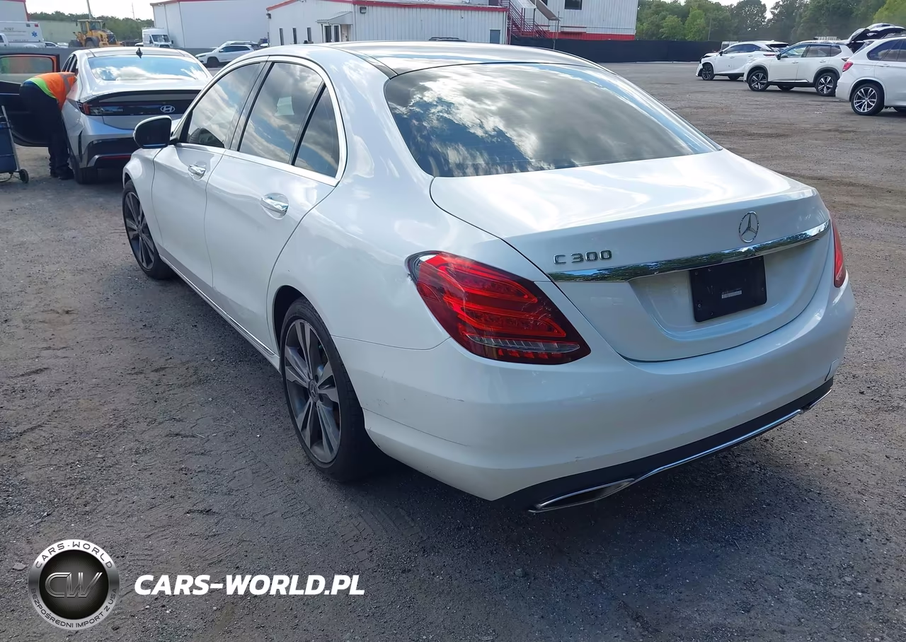 2018 Mercedes-Benz C 300 VIN:WDDWF4JB6JR398821 - 3