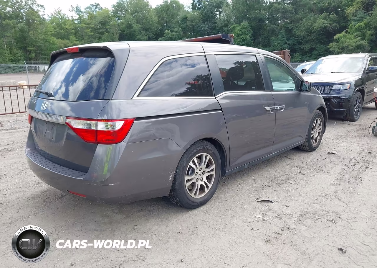2012 Honda Odyssey Ex VIN:5FNRL5H4XCB116945 - 4