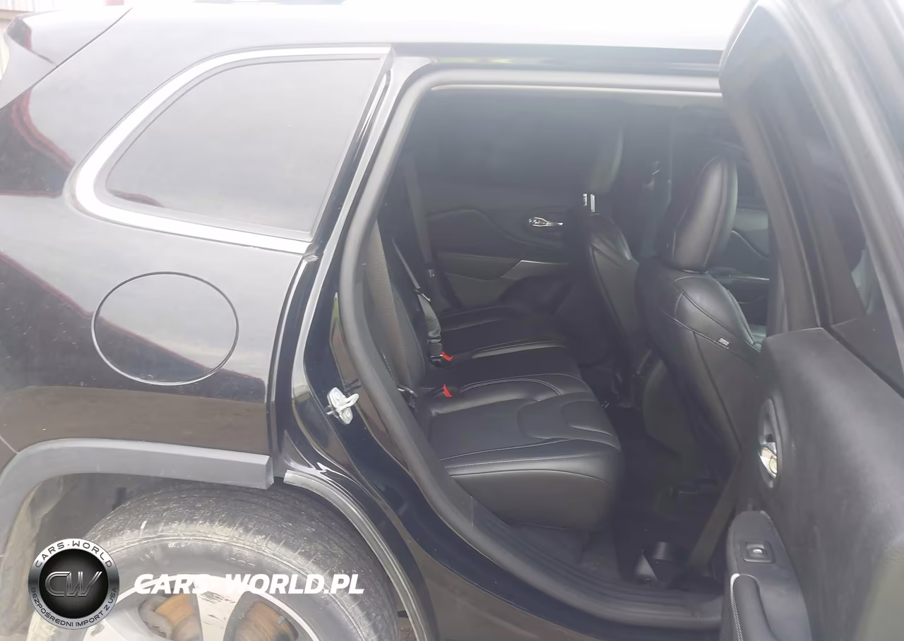 2020 Jeep Cherokee Limited 4X4 VIN:1C4PJMDN0LD537747 - 8