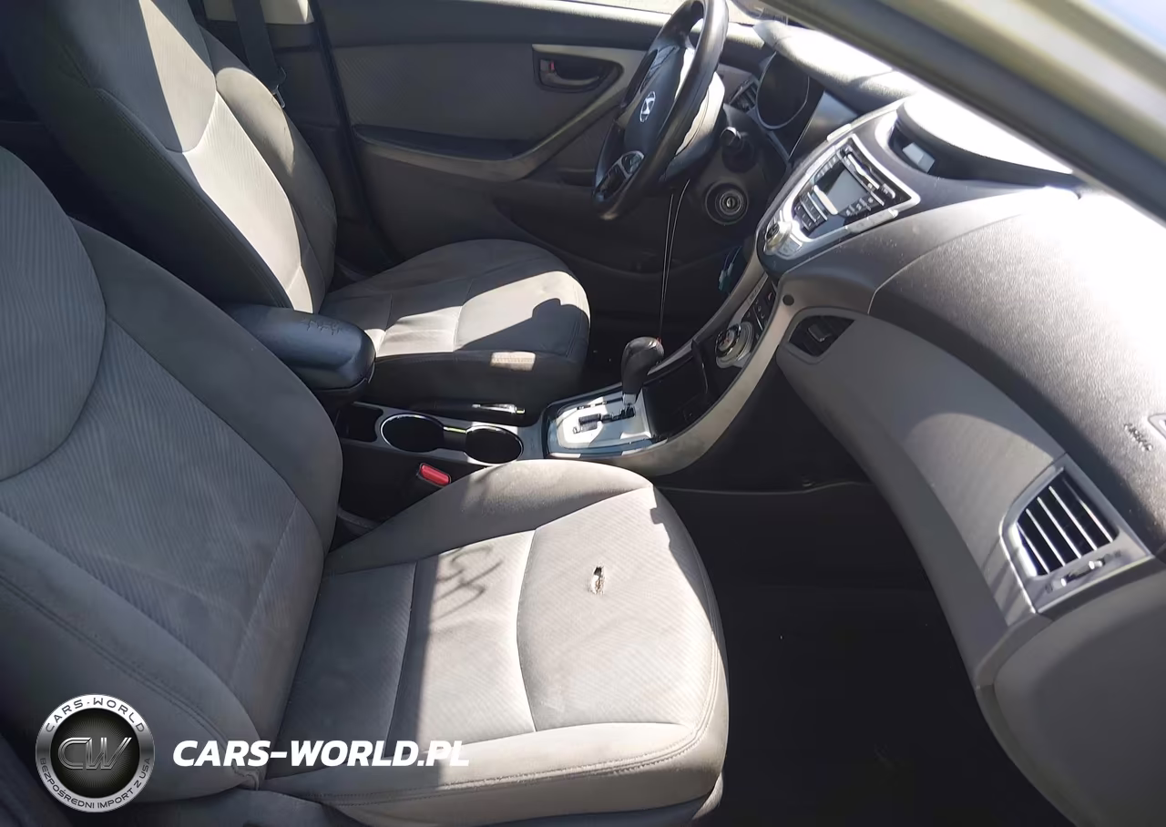 2012 Hyundai Elantra Gls VIN:5NPDH4AE5CH088966 - 5