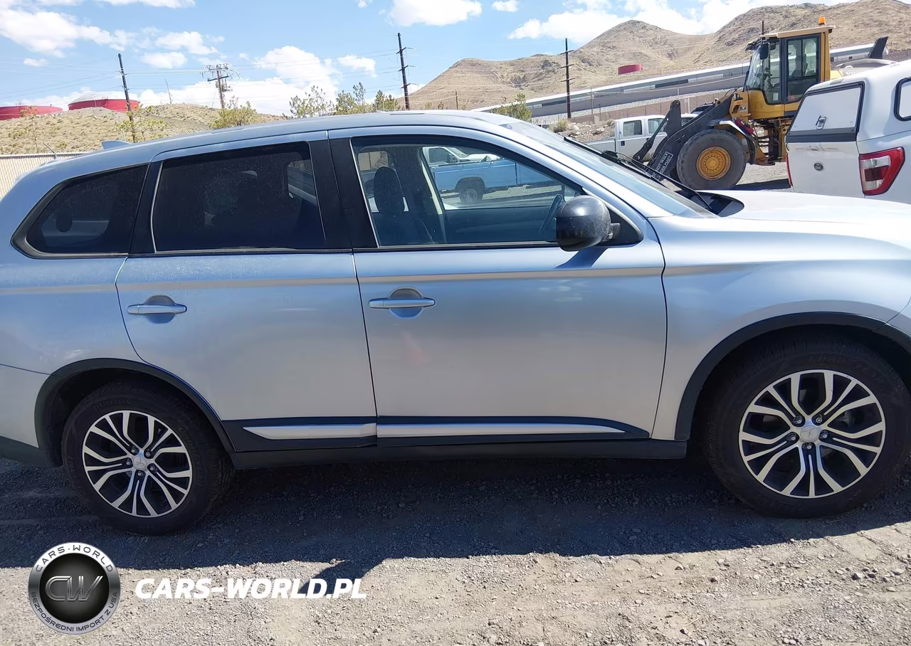 2017 Mitsubishi Outlander Es VIN:JA4AZ2A37HZ070529 - 13