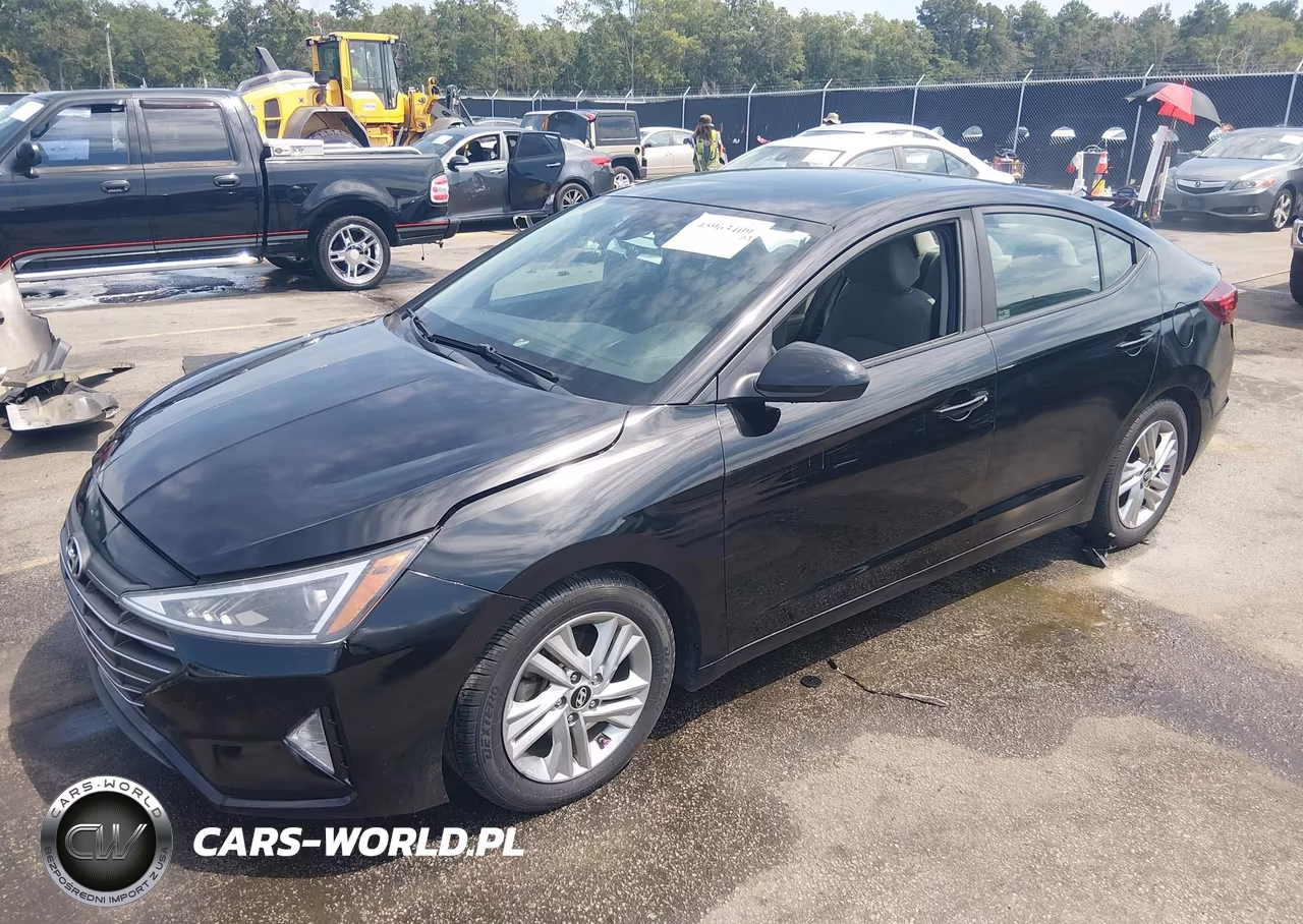 2019 Hyundai Elantra Value Edition VIN:KMHD84LF7KU830497 - 2