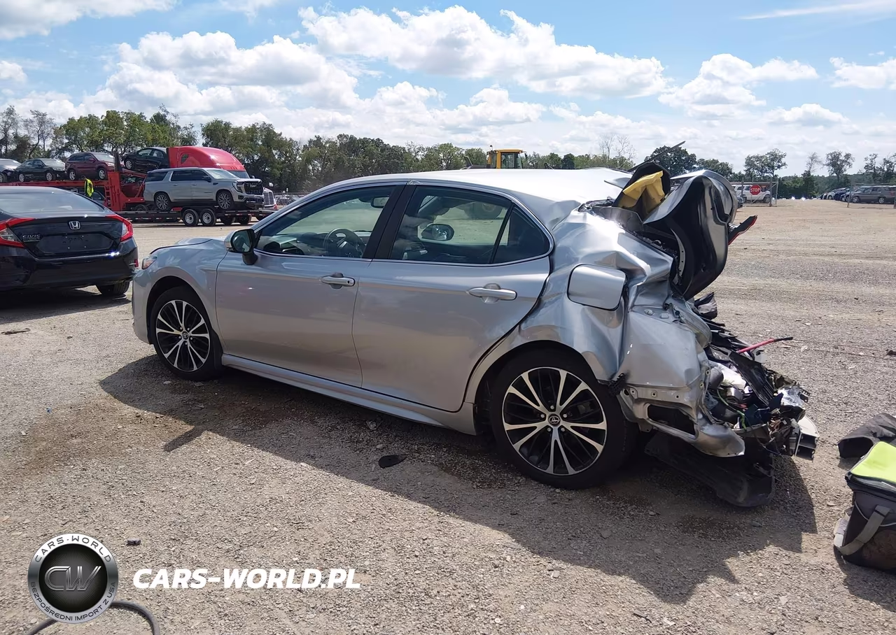 2019 Toyota Camry Se VIN:4T1B11HK4KU790847 - 3