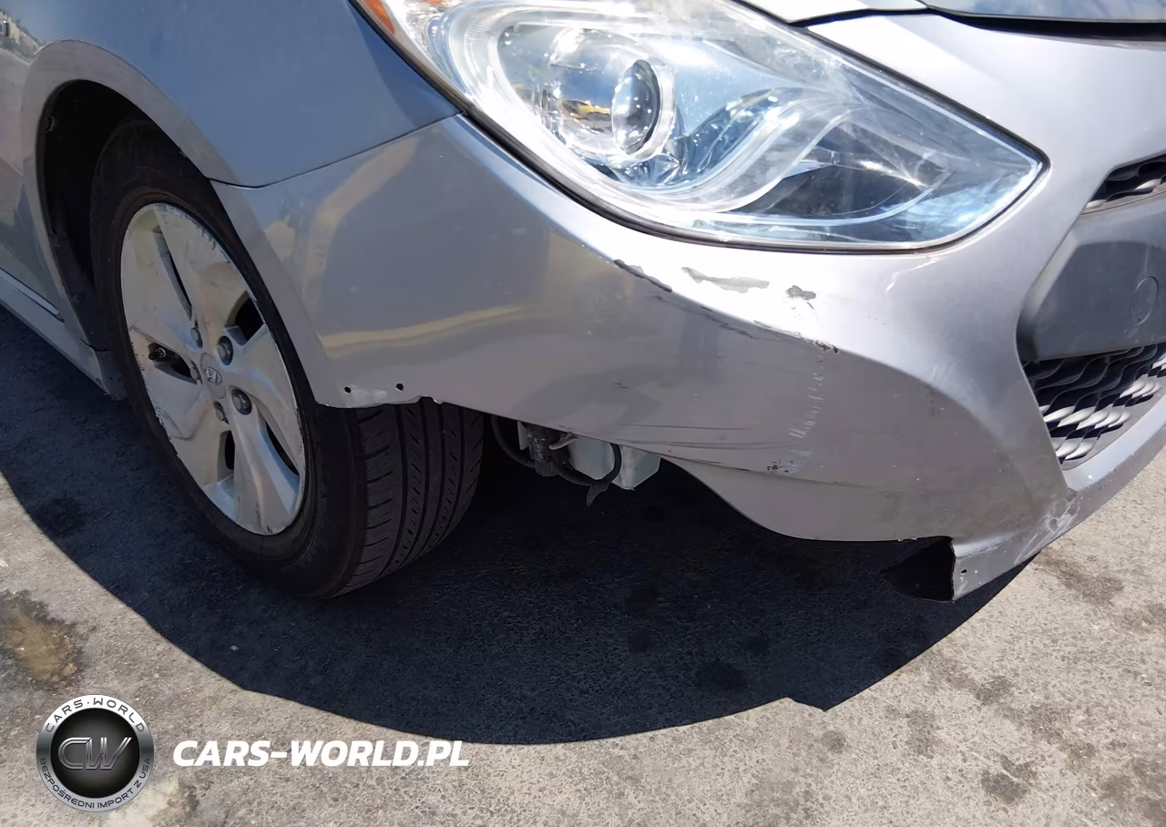 2015 Hyundai Sonata Hybrid VIN:KMHEC4A4XFA128332 - 12