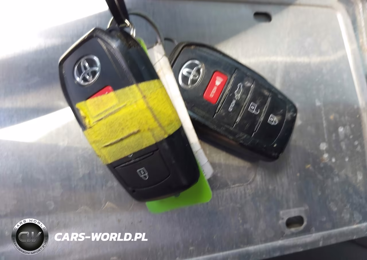 2024 Toyota Grand Highlander Xle VIN:5TDAAAB57RS002077 - 11