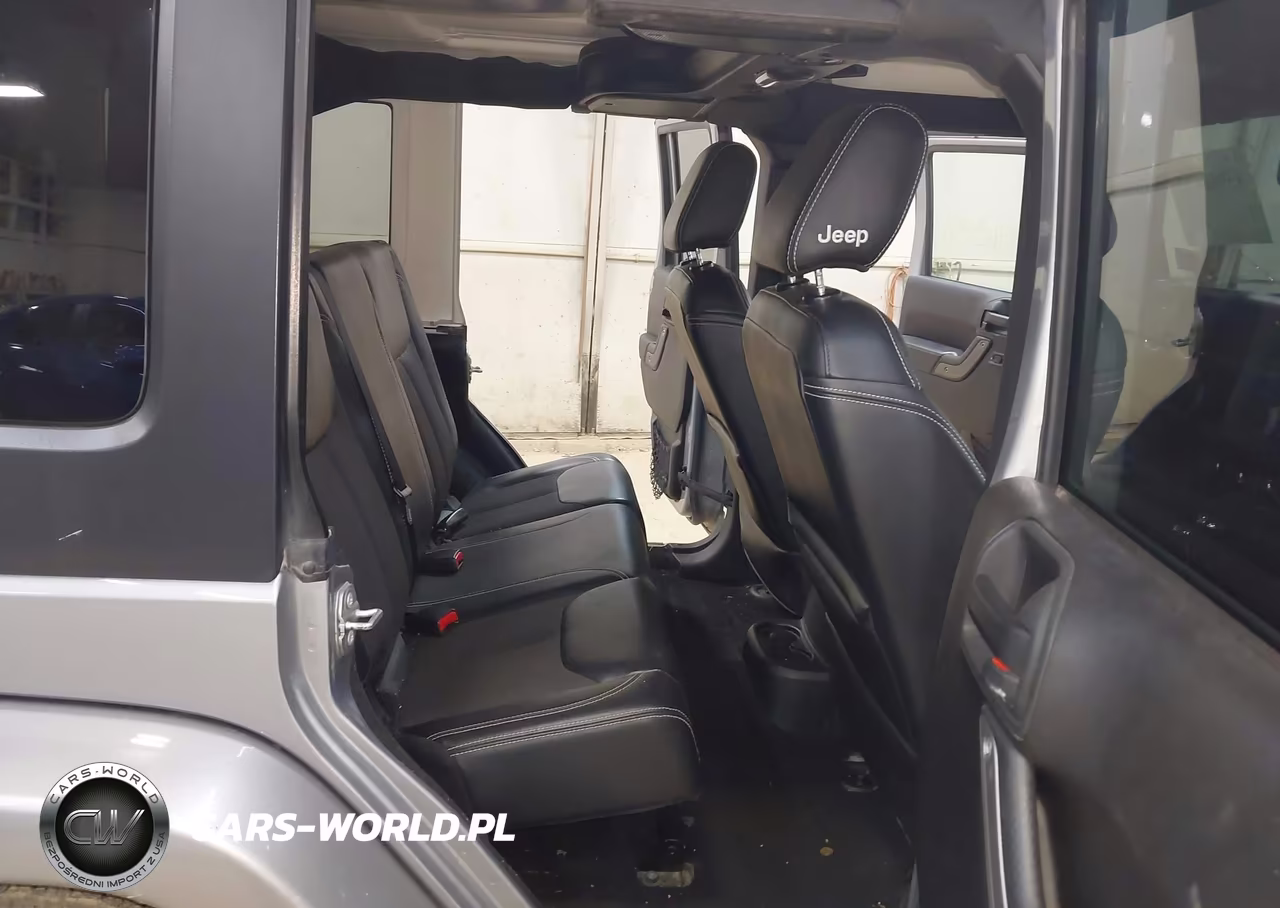 2016 Jeep Wrangler Unlimited Freedom VIN:1C4BJWDG2GL152970 - 8