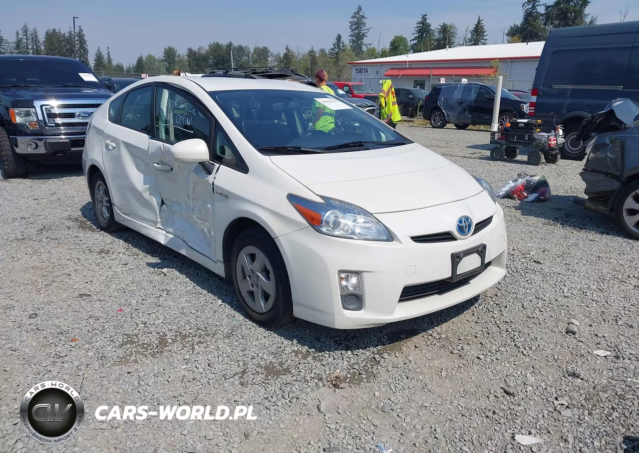 2011 Toyota Prius Two VIN:JTDKN3DU3B0327276 - 1