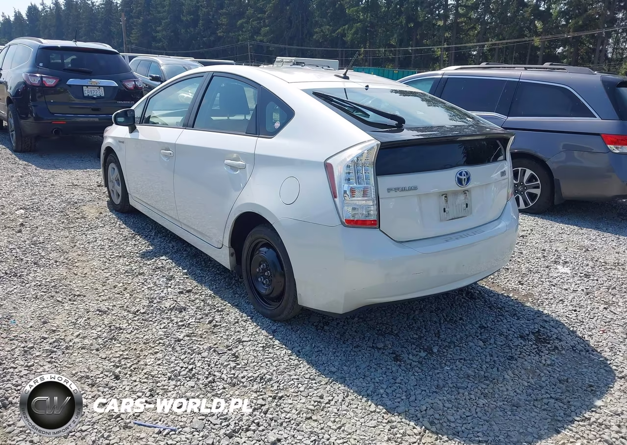 2011 Toyota Prius Two VIN:JTDKN3DU3B0327276 - 3