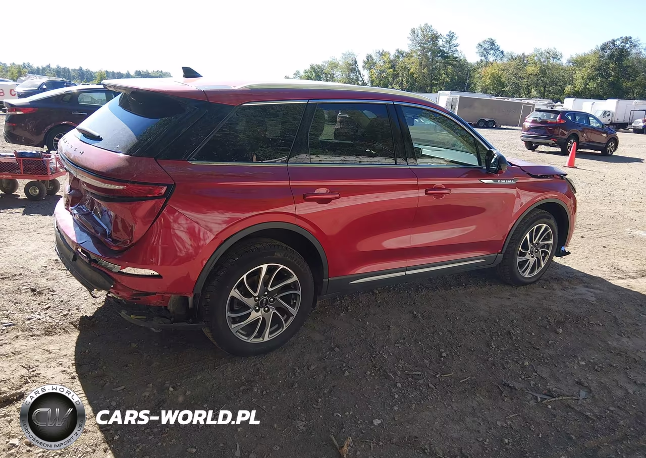 2021 Lincoln Corsair Standard VIN:5LMCJ1D91MUL22386 - 4