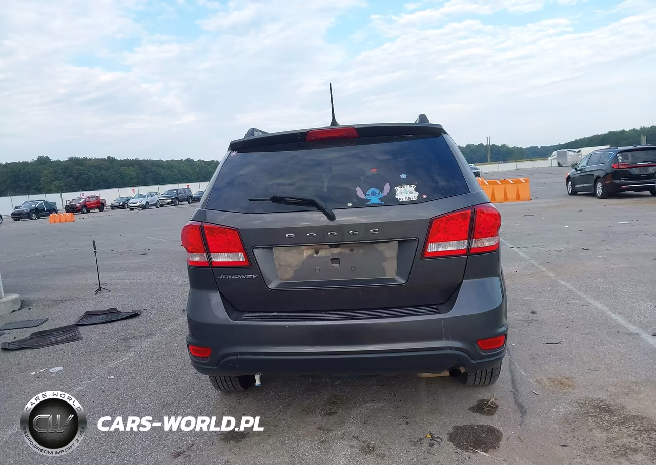 2019 Dodge Journey Se VIN:3C4PDCBB2KT844839 - 16