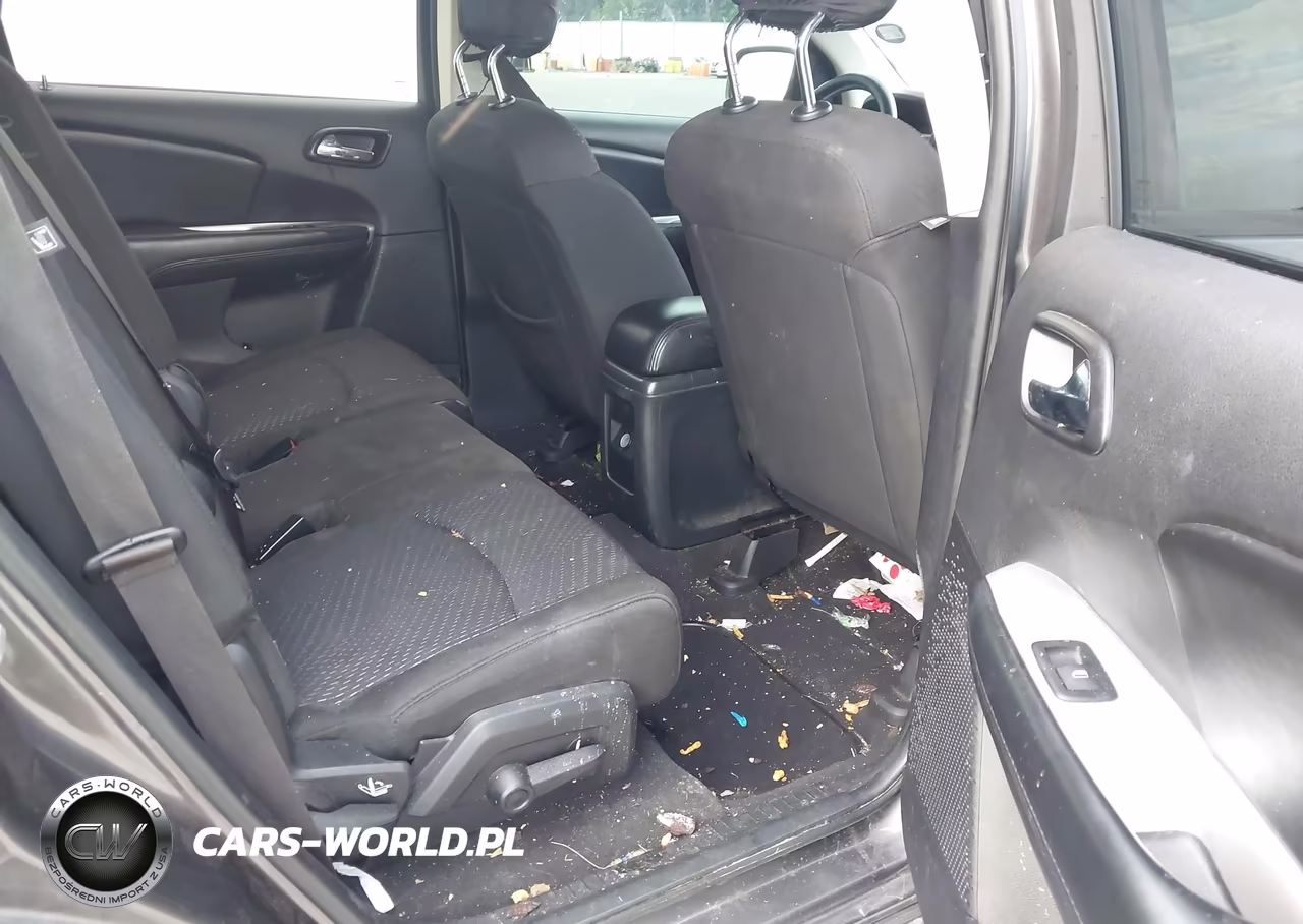 2019 Dodge Journey Se VIN:3C4PDCBB2KT844839 - 8
