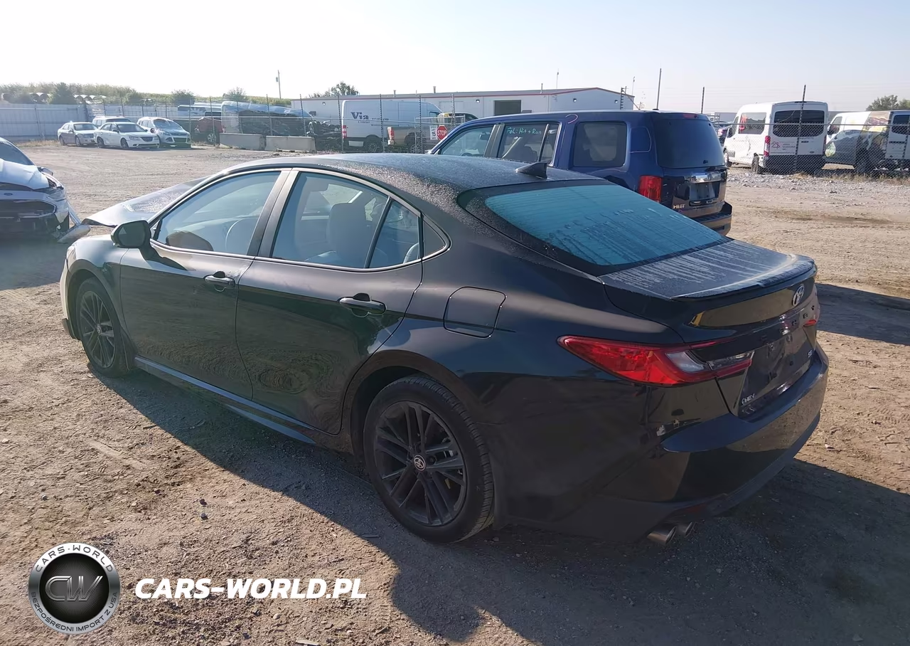 2026 Toyota Camry Se VIN:4T1DAACK6TU246464 - 3