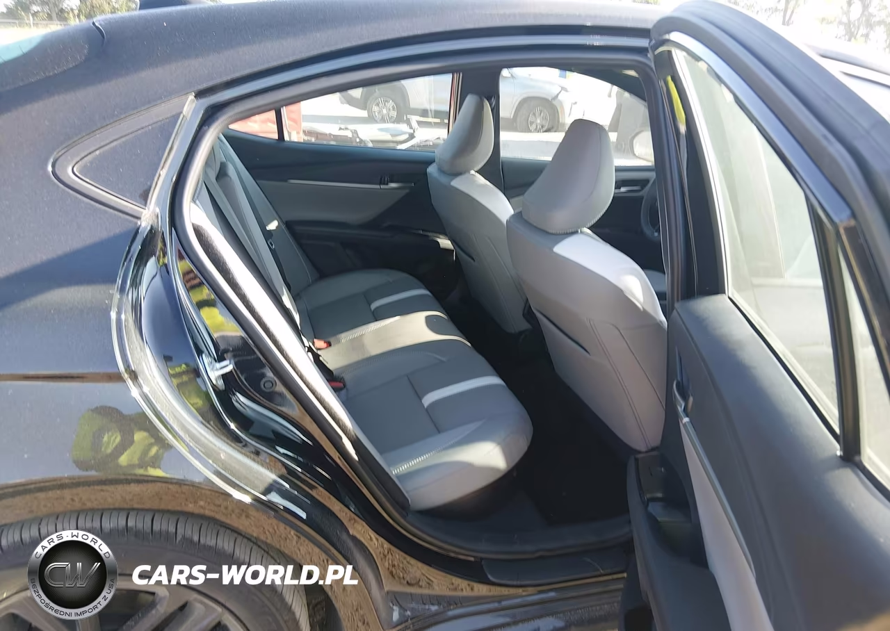 2026 Toyota Camry Se VIN:4T1DAACK6TU246464 - 8