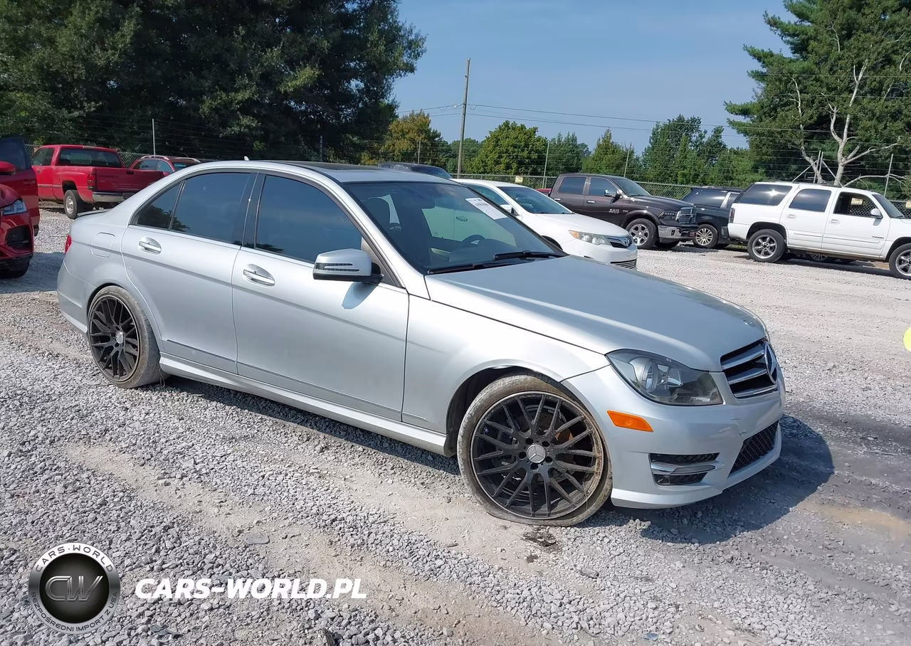 2014 Mercedes-Benz C 250 Sport VIN:WDDGF4HBXER309736 - 1