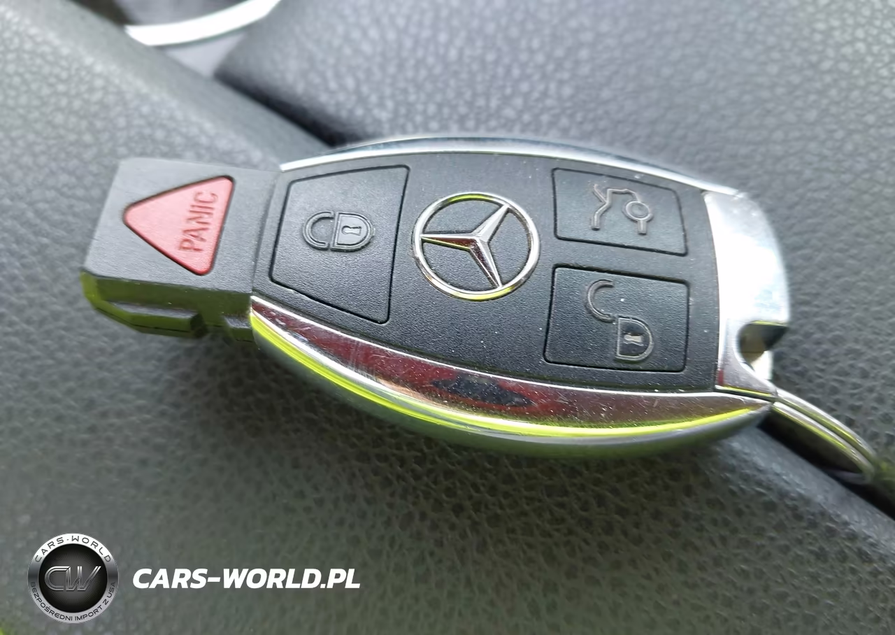 2014 Mercedes-Benz C 250 Sport VIN:WDDGF4HBXER309736 - 11