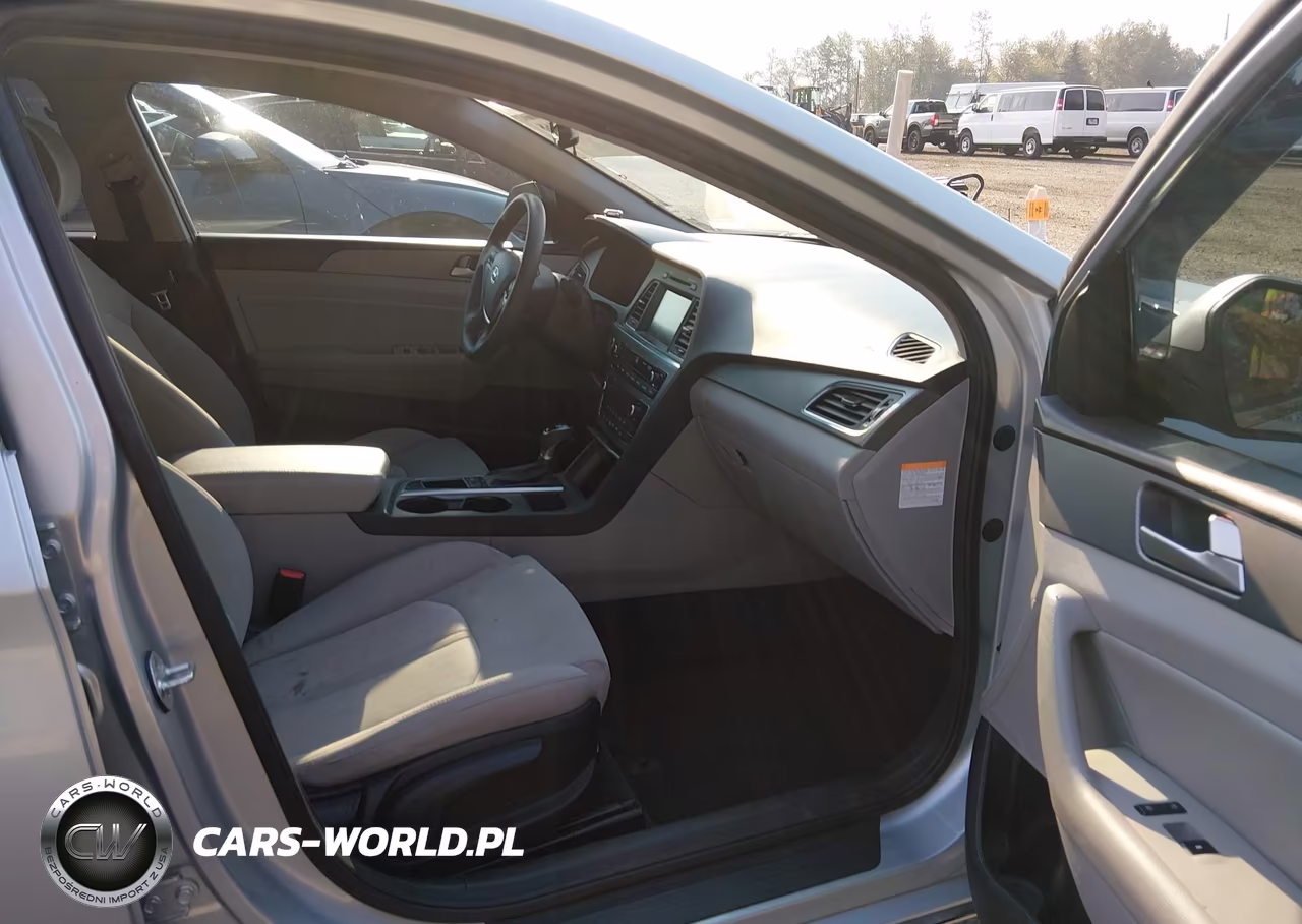 2017 Hyundai Sonata Hybrid Se VIN:KMHE24L34HA075430 - 18
