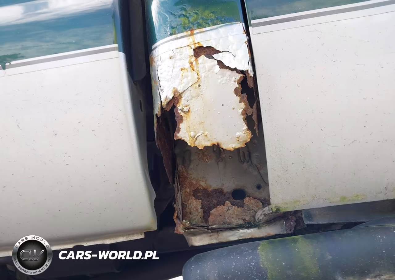 2010 Ford F350 Super Duty VIN:1FTWW3BRXAEA14224 - 11