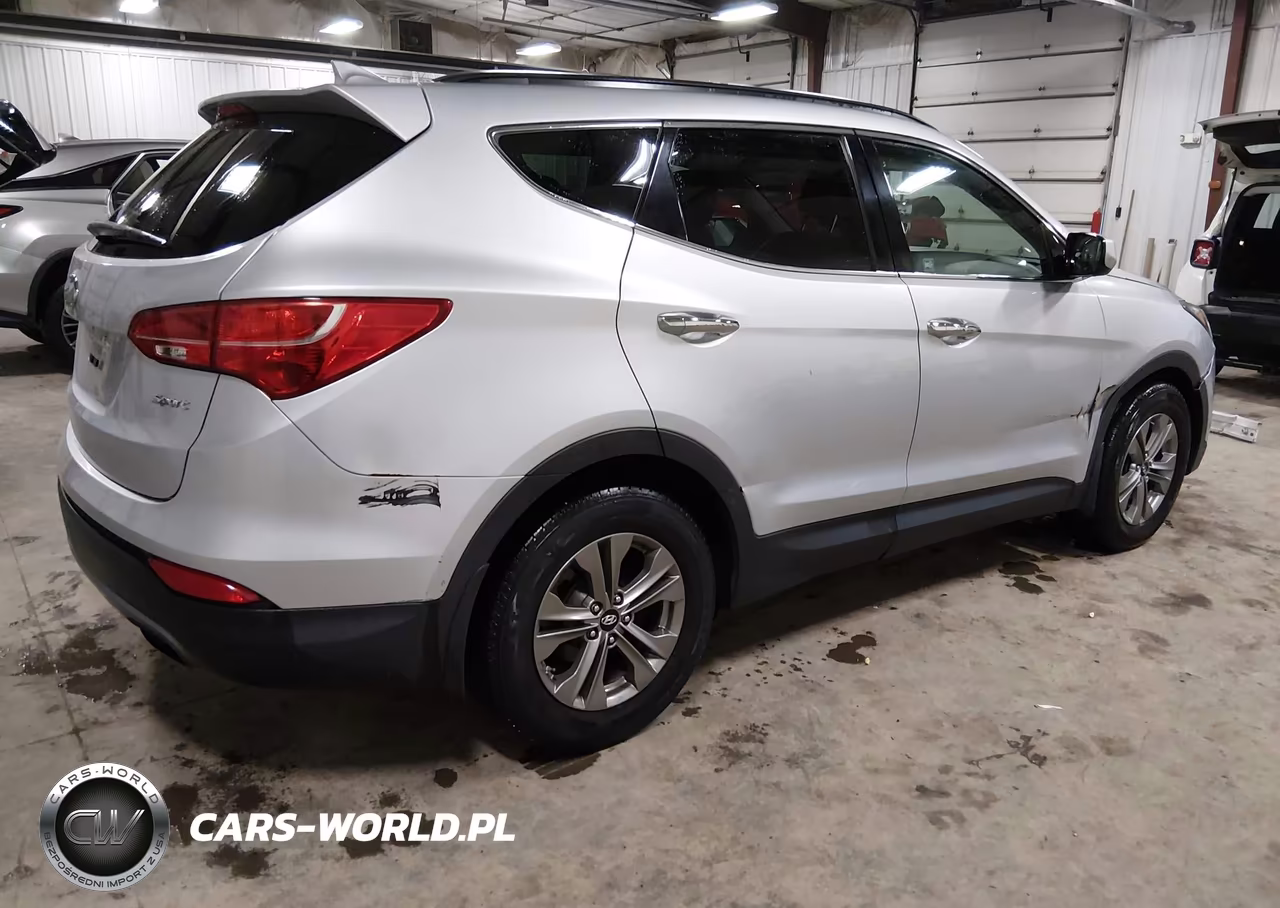 2016 Hyundai Santa Fe Sport 2.4L VIN:5XYZU3LB4GG343523 - 4