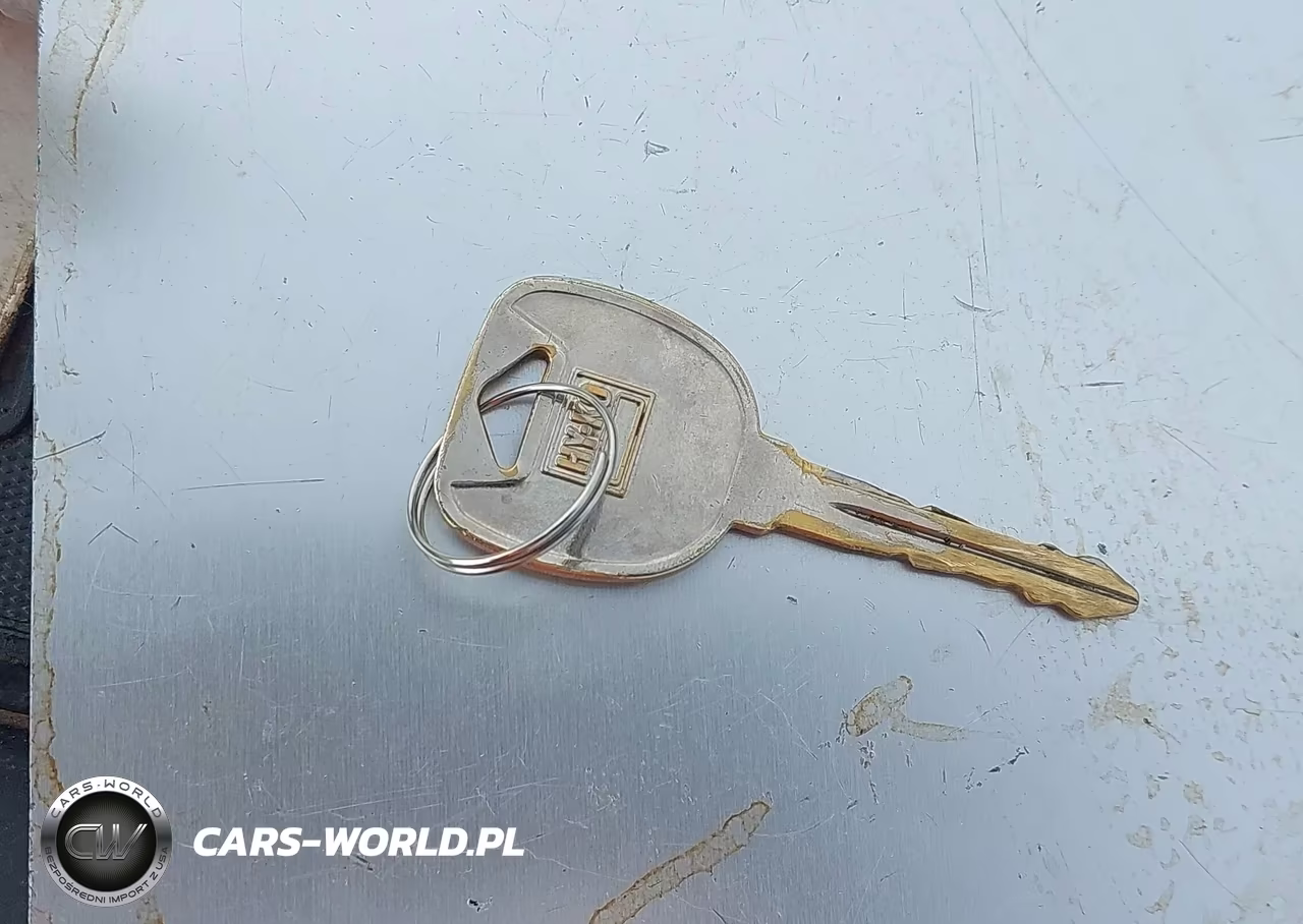 2002 Saturn S-Series Sl1 VIN:1G8ZH52892Z310303 - 11