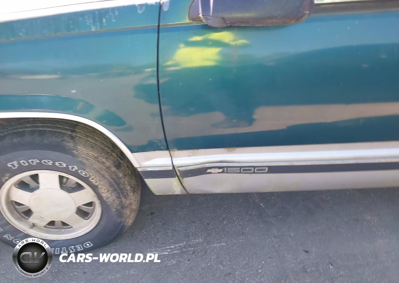 1997 Chevrolet Suburban 1500 VIN:1GNEC16R0VJ430838 - 6