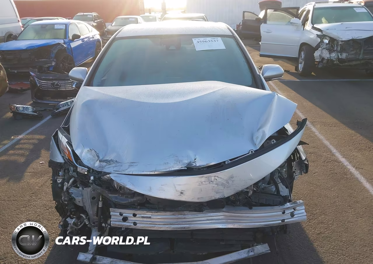 2019 Toyota Prius Prime Premium VIN:JTDKARFP9K3110075 - 15