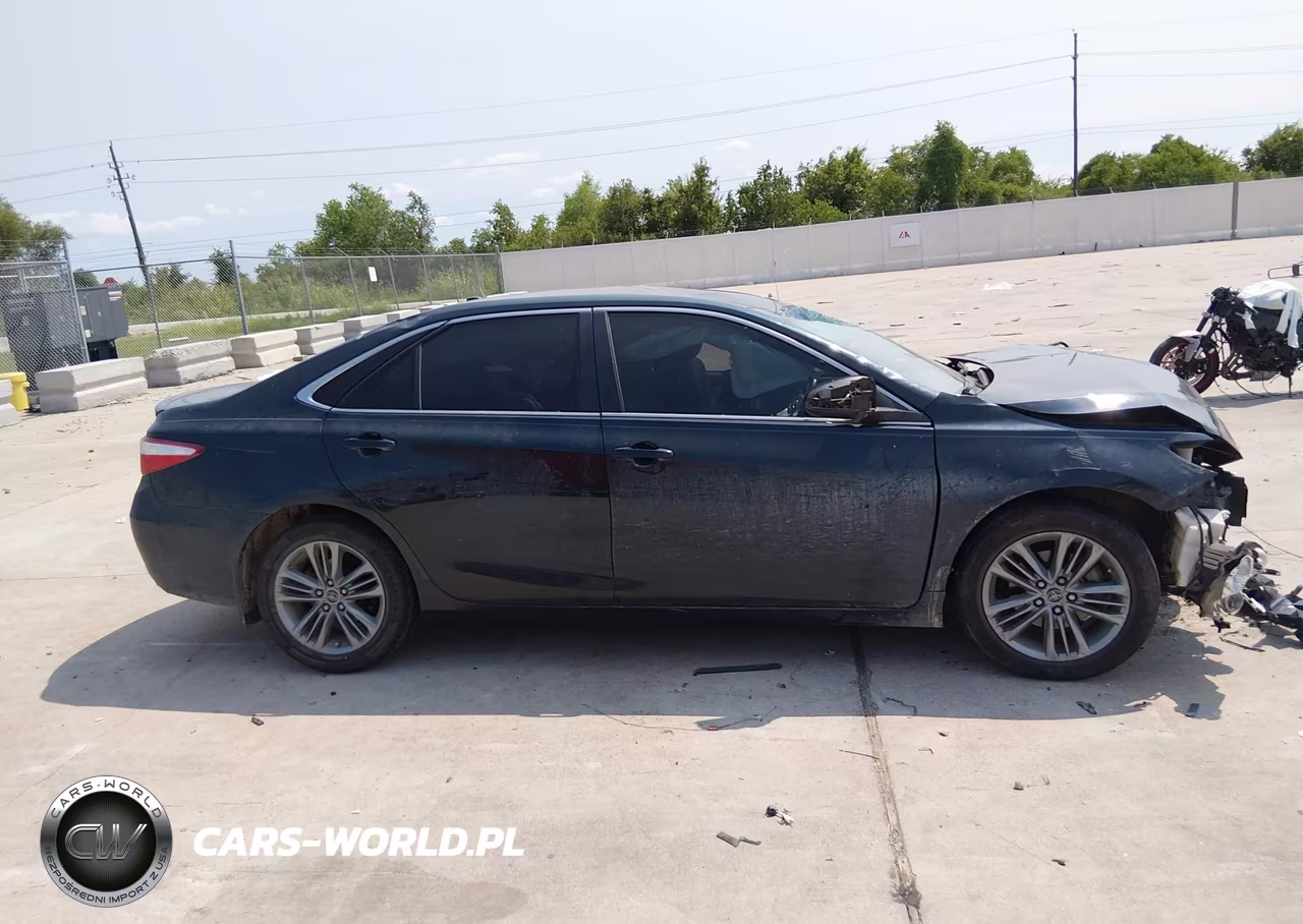 2015 Toyota Camry Se VIN:4T1BF1FK7FU066984 - 13