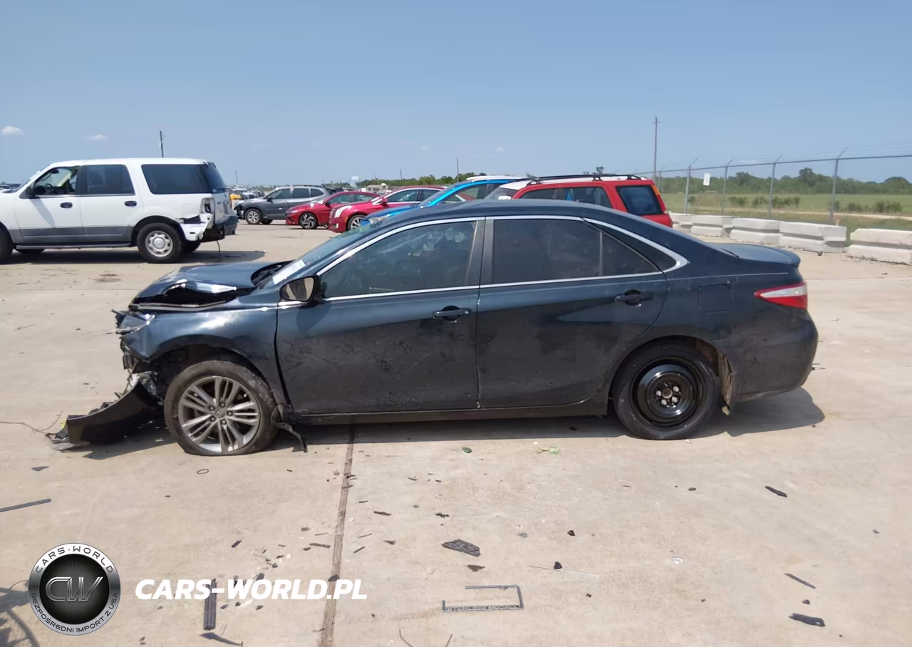 2015 Toyota Camry Se VIN:4T1BF1FK7FU066984 - 14