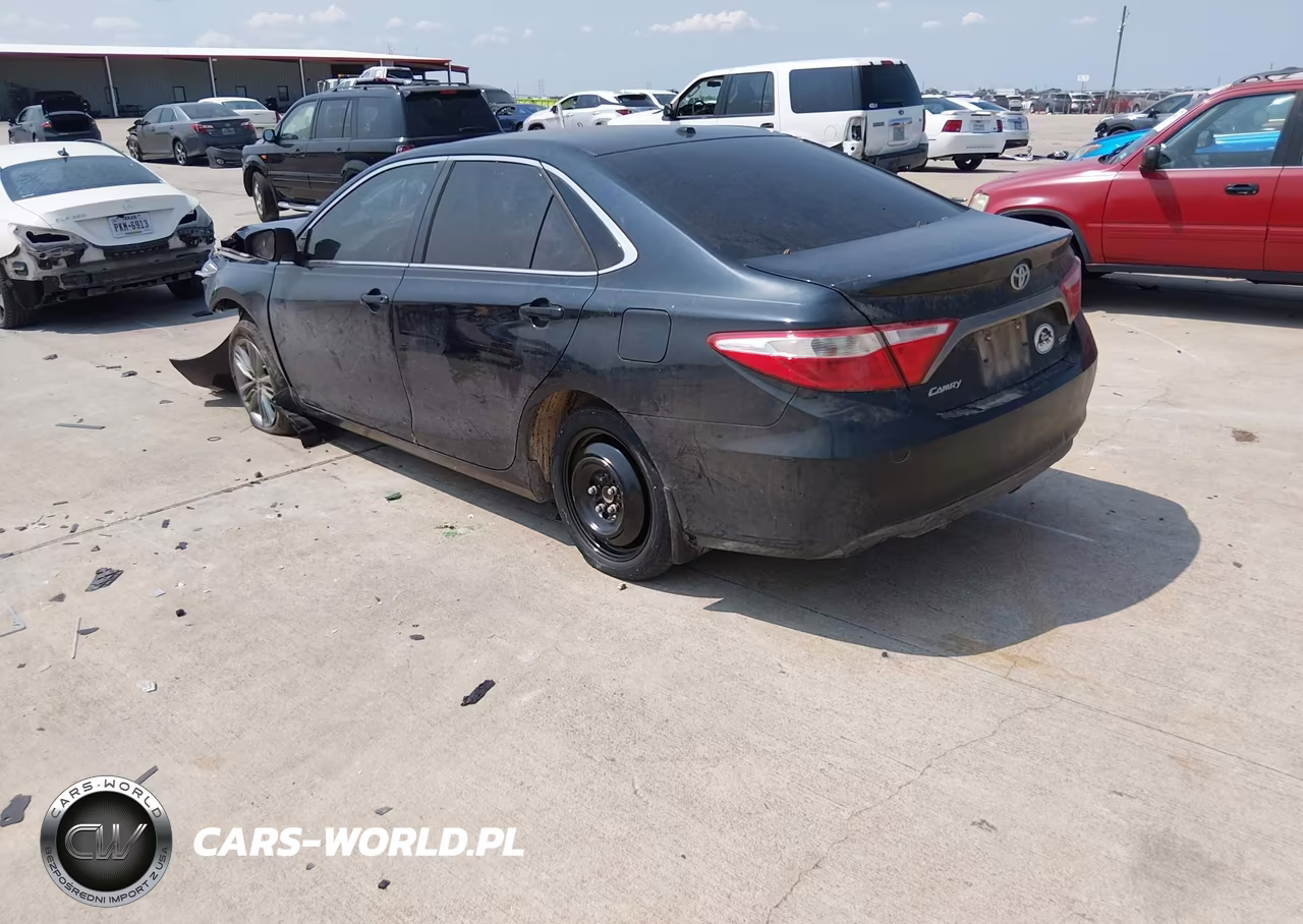 2015 Toyota Camry Se VIN:4T1BF1FK7FU066984 - 3