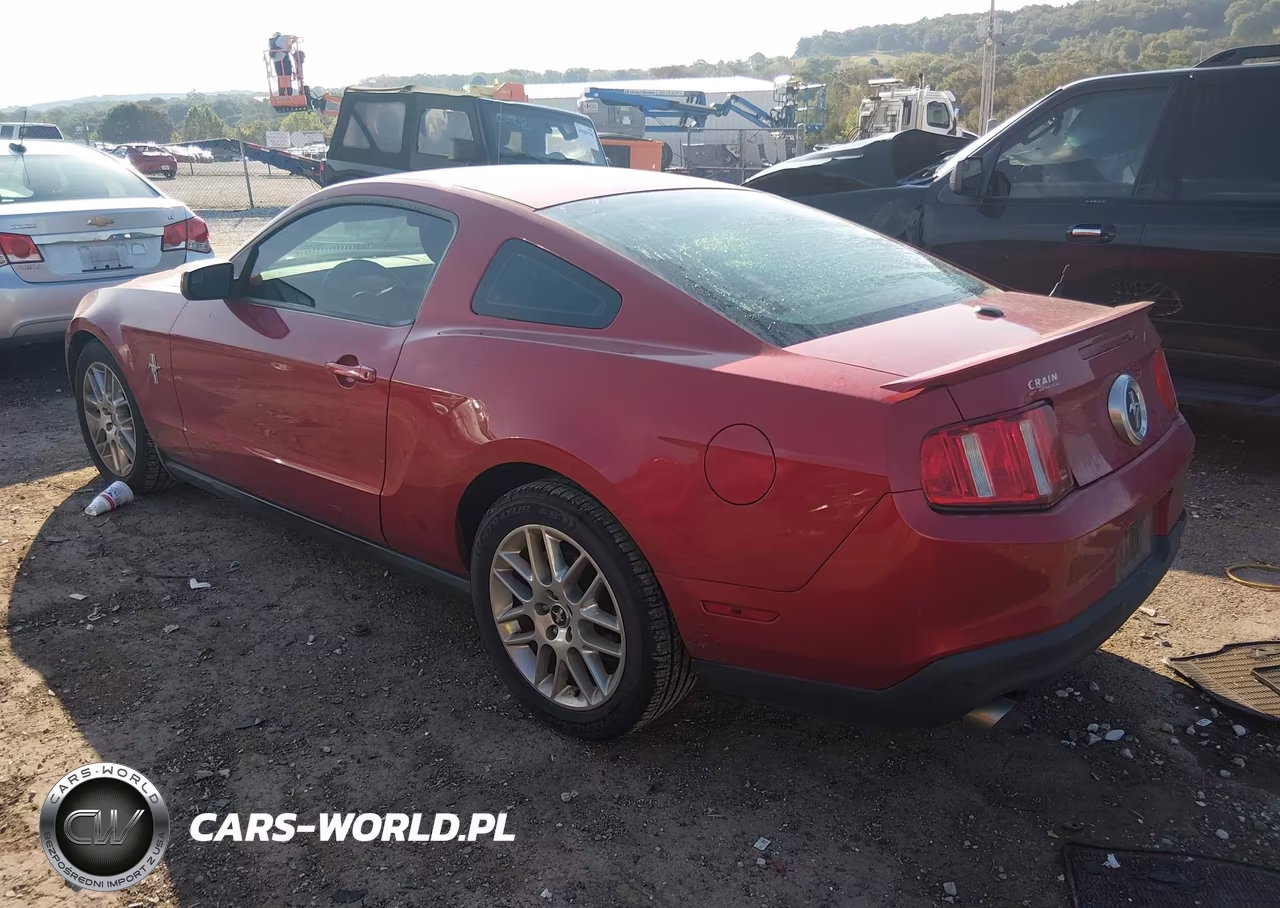2012 Ford Mustang V6 Premium VIN:1ZVBP8AMXC5267218 - 3
