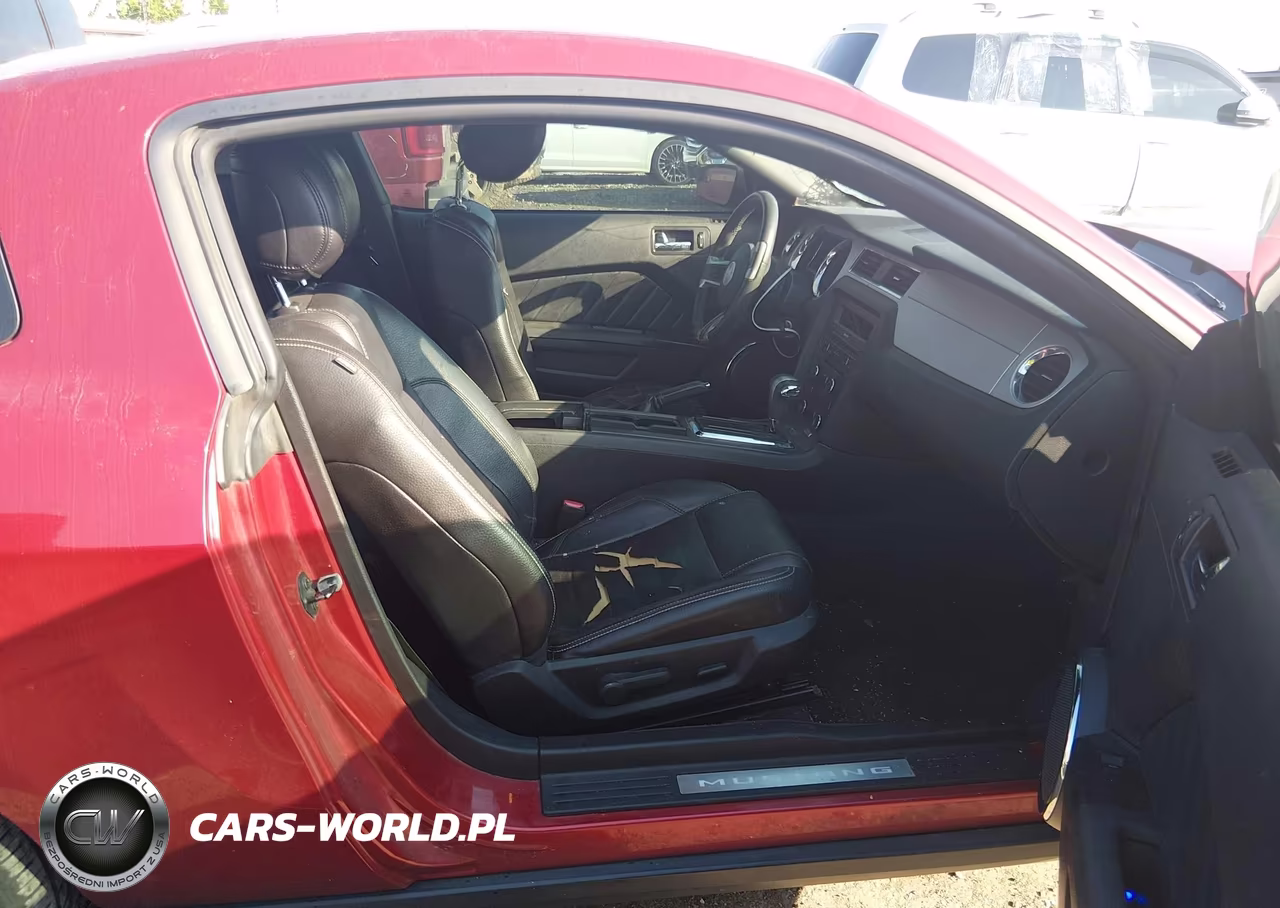 2012 Ford Mustang V6 Premium VIN:1ZVBP8AMXC5267218 - 5