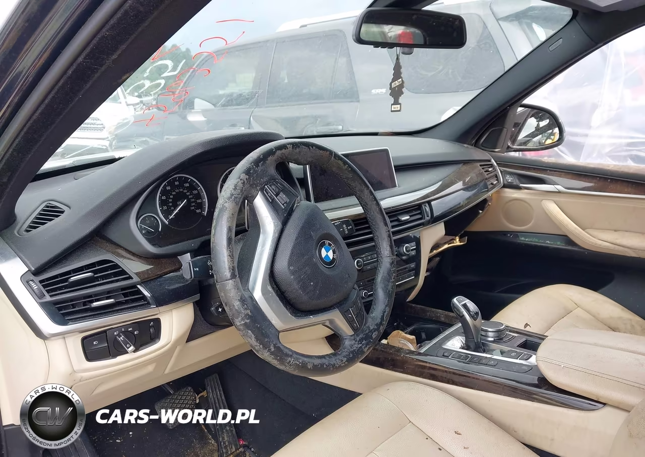 2018 BMW X5 xDrive35I VIN:5UXKR0C52J0X98135 - 11