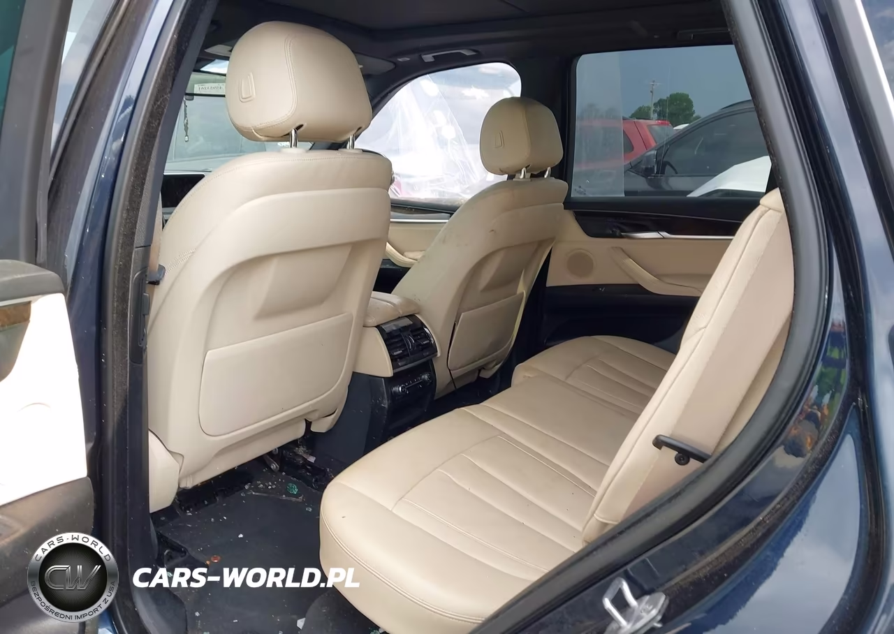 2018 BMW X5 xDrive35I VIN:5UXKR0C52J0X98135 - 12
