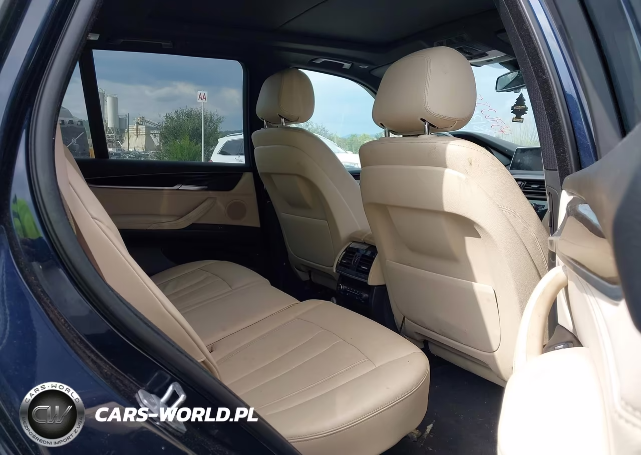 2018 BMW X5 xDrive35I VIN:5UXKR0C52J0X98135 - 8