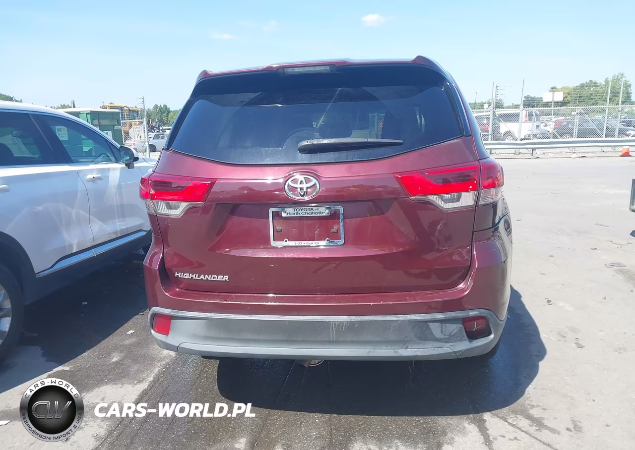 2019 Toyota Highlander Le VIN:5TDZARFH4KS056089 - 16