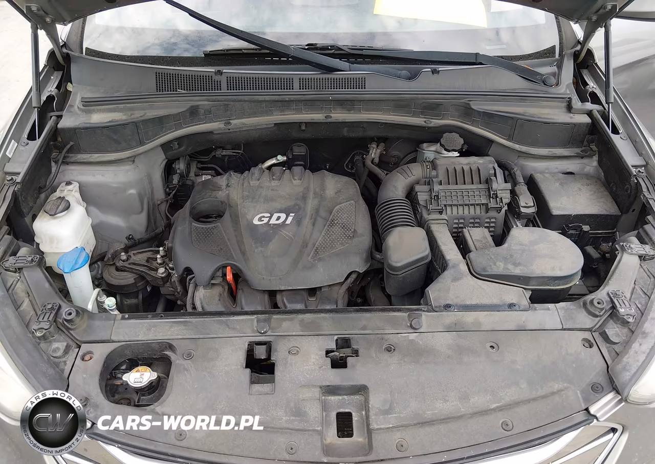 2015 Hyundai Santa Fe Sport 2.4L VIN:5XYZT3LB4FG270476 - 10