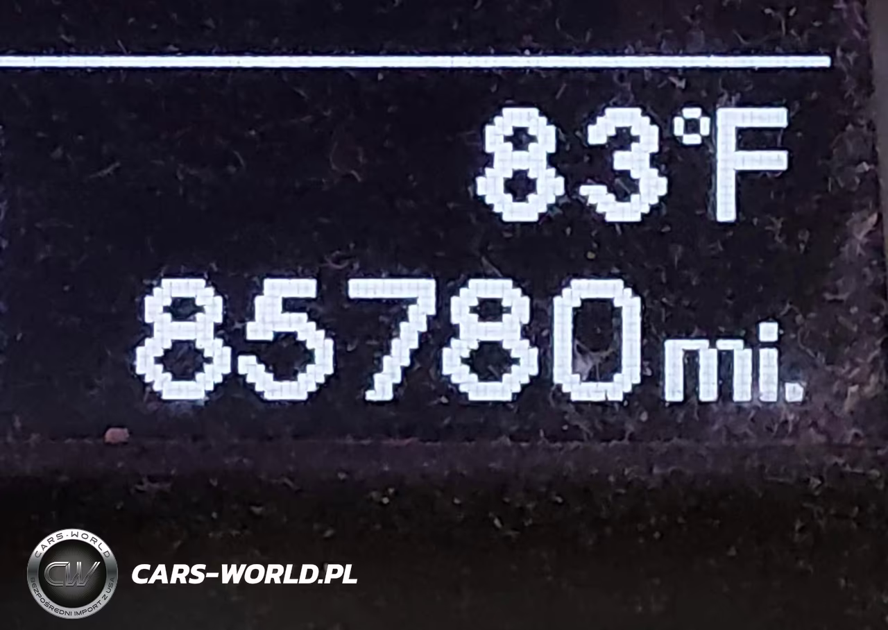 2015 Hyundai Santa Fe Sport 2.4L VIN:5XYZT3LB4FG270476 - 16