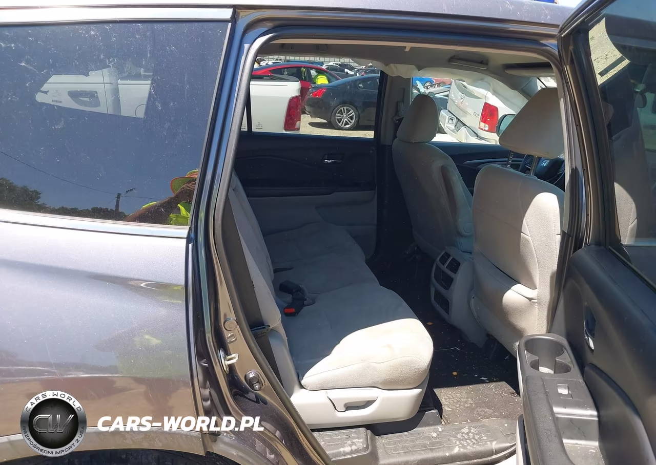 2019 Honda Pilot Lx VIN:5FNYF5H11KB006745 - 8