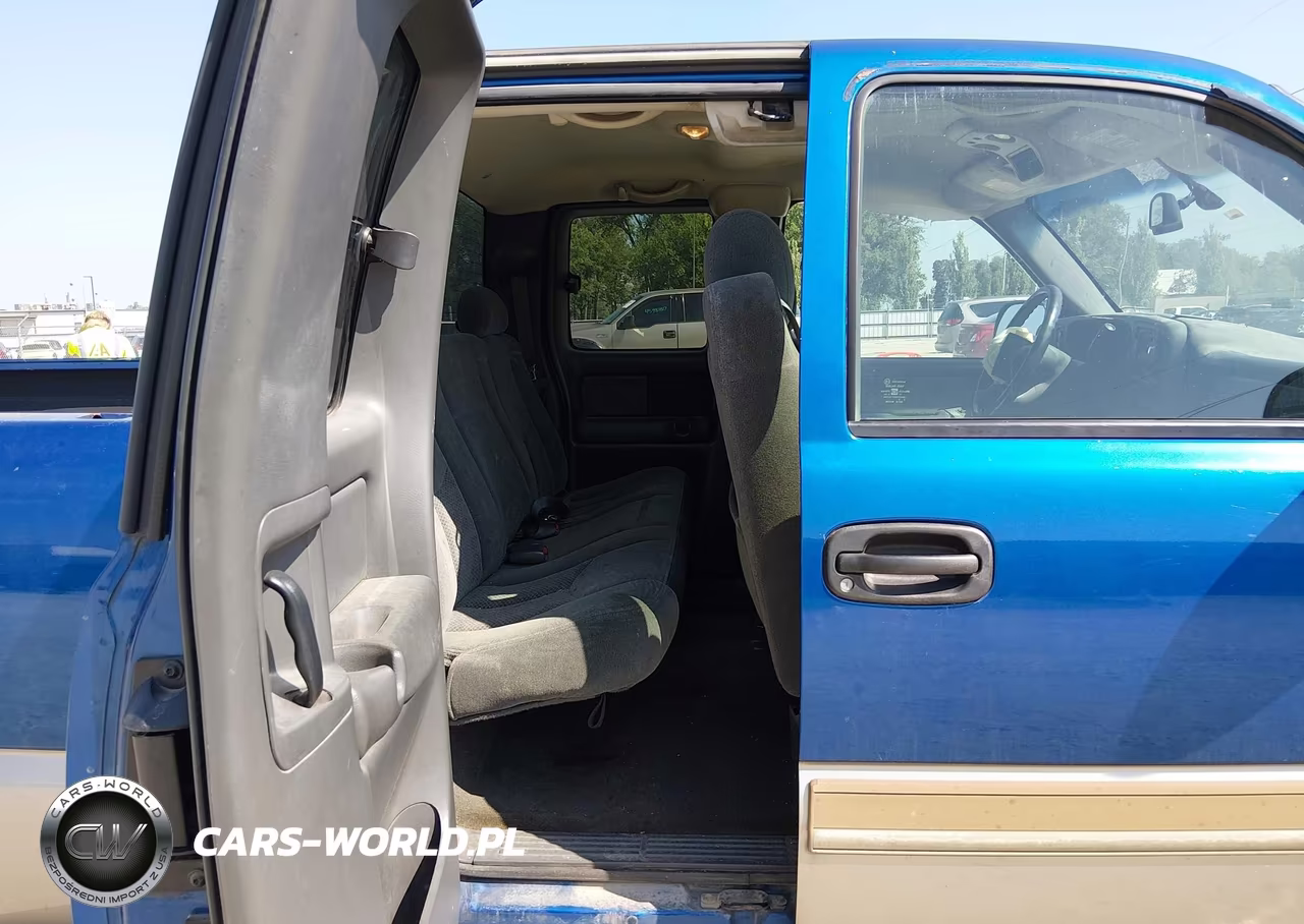 2003 Chevrolet Silverado 1500 Ls VIN:2GCEK19T431312091 - 8