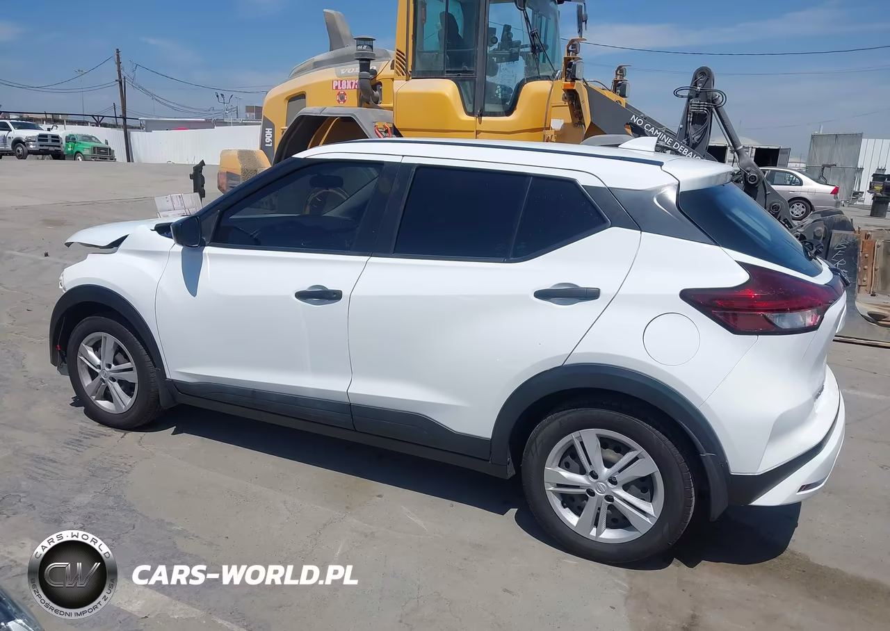 2023 Nissan Kicks S VIN:3N1CP5BV3PL523057 - 15