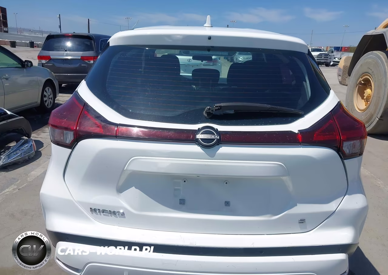 2023 Nissan Kicks S VIN:3N1CP5BV3PL523057 - 17