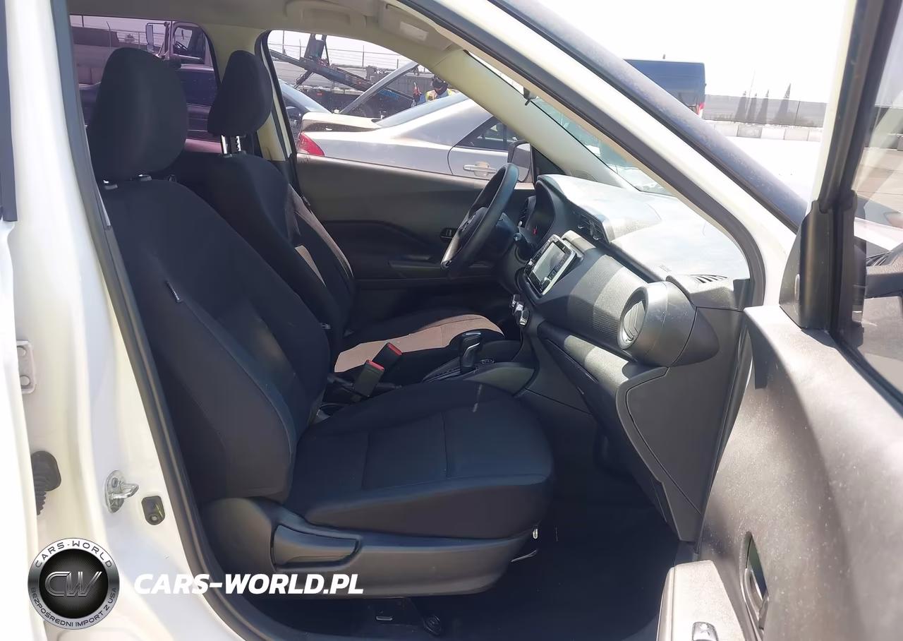 2023 Nissan Kicks S VIN:3N1CP5BV3PL523057 - 5