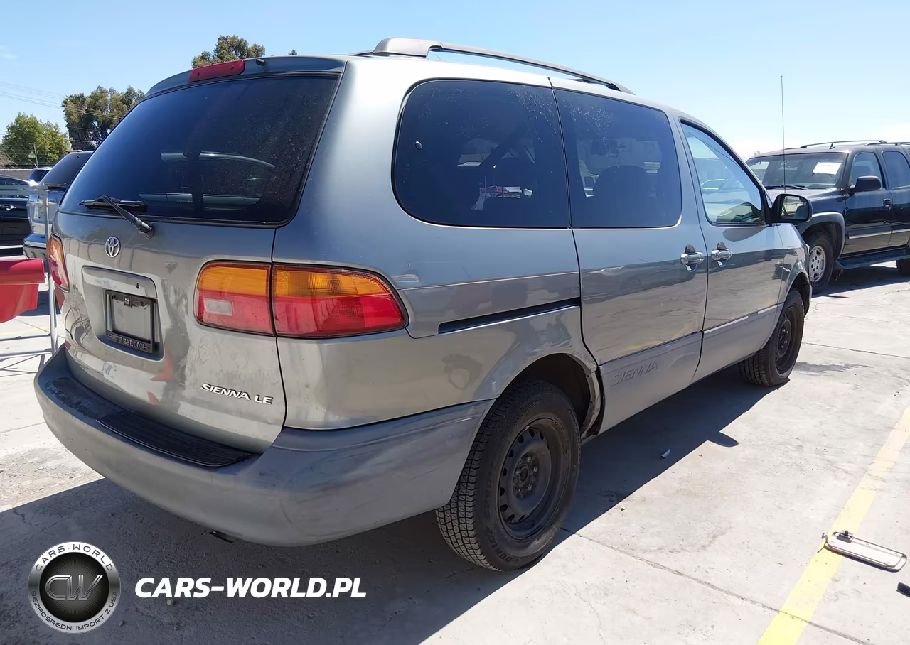 1998 Toyota Sienna Le VIN:4T3ZF13C6WU059186 - 4