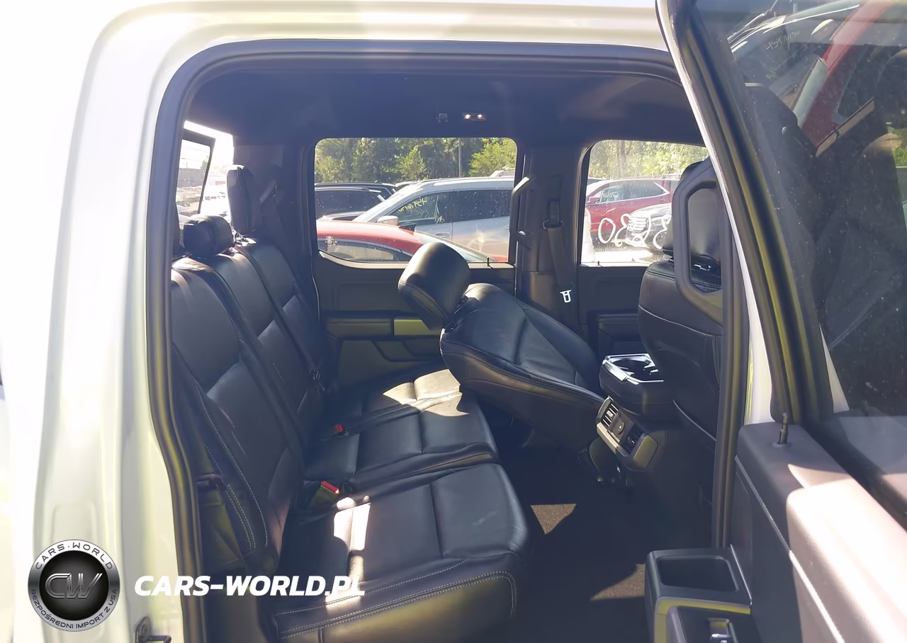 2025 Ford F-150 Xlt VIN:1FTFW3L51SFC71618 - 8