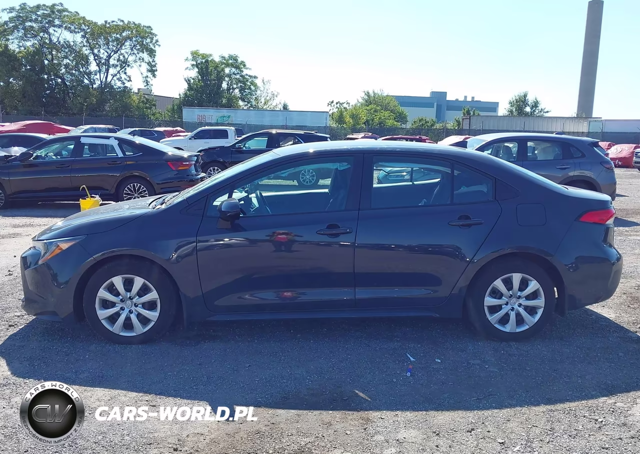 2025 Toyota Corolla Le VIN:5YFB4MDE1SP252469 - 14