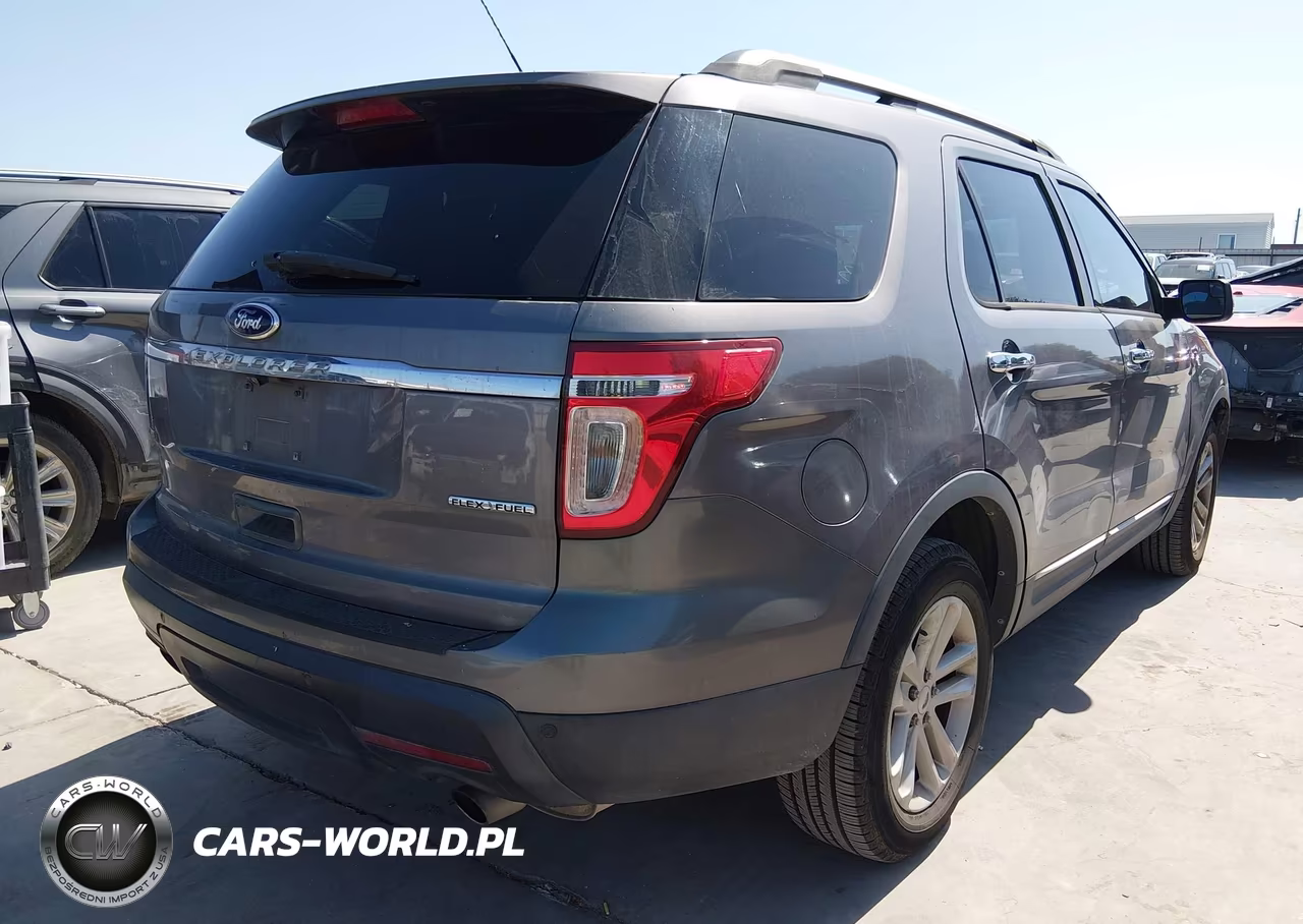 2013 Ford Explorer Xlt VIN:1FM5K7D86DGC44429 - 4